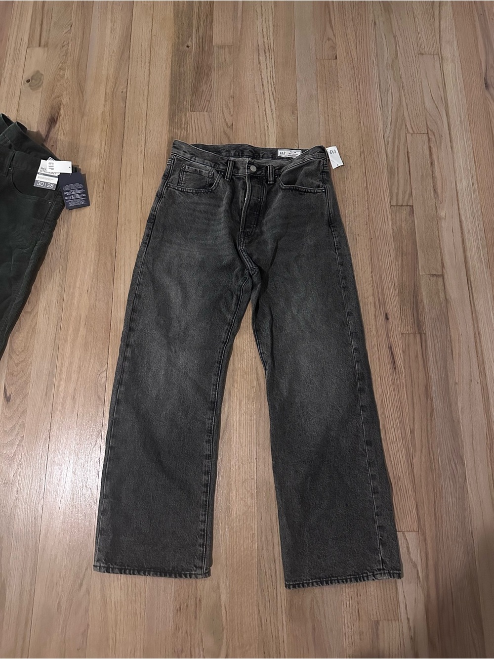 GAP Men's Washed Black Straight Jeans